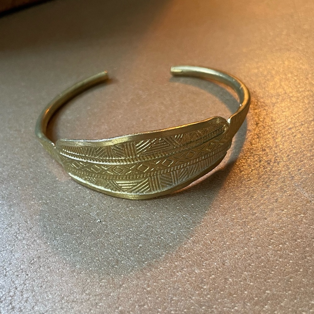 Geometric vintage brass cuff bracelet gold adjustable ID etch engraved signet - Picture 8 of 12